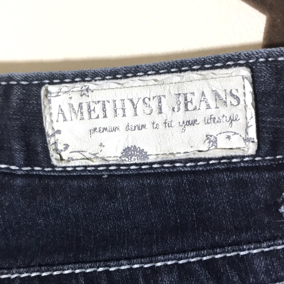 Amethyst Jeans, Juniors size 3, dark wash indigo - Picture 5 of 7